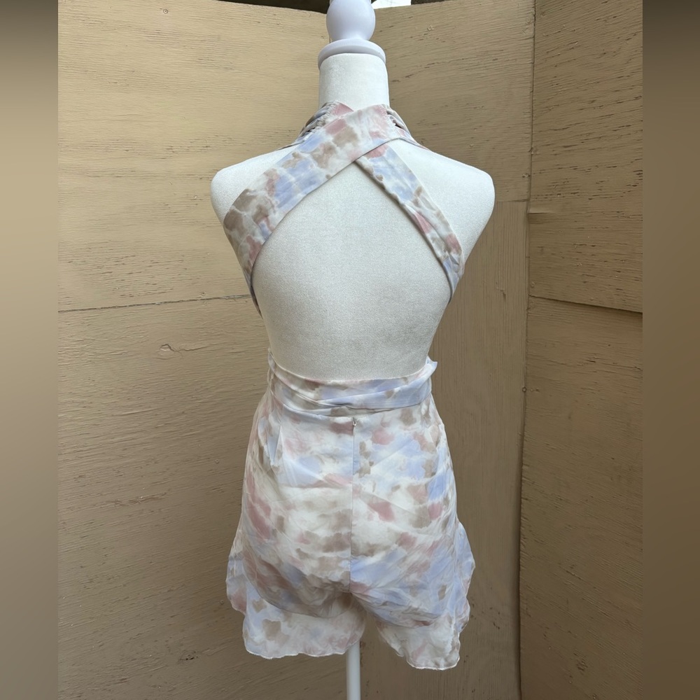 Gorgeous tie dye printed romper with open back ruffled hem.  Brand new! - Picture 3 of 6